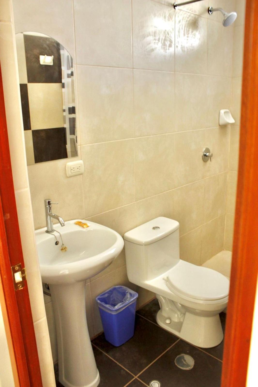 Chuklla Hotel Yanque Екстериор снимка